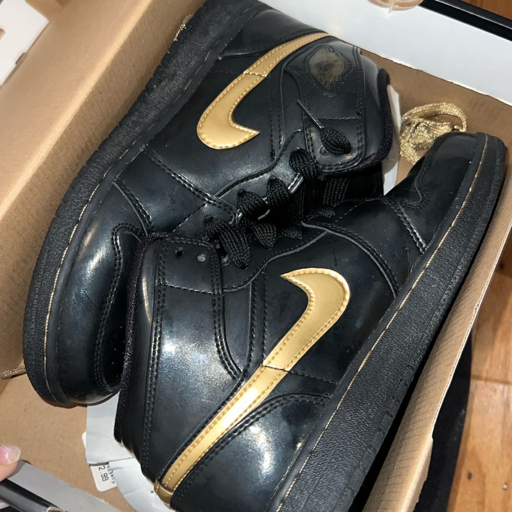 Patent Gold Jordan 1s